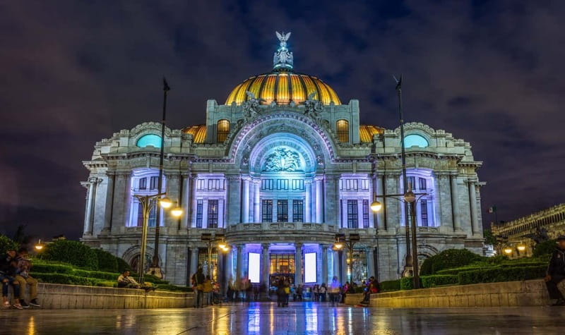Mexico City: Mexican Folklore Ballet - Live music and costumes: the details you will actually remember