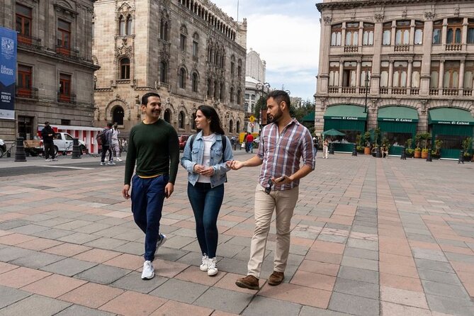 Mexico City Private & Personalized Half-Day Tour with a Local - The oldest-park break: shade, fountains, and local rhythm