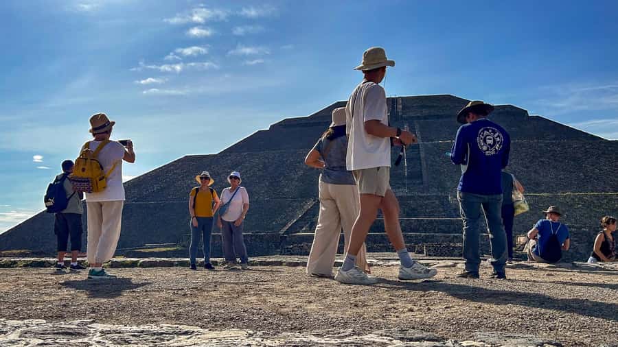 Mexico City: Teotihuacan Early or Afternoon Access Tour - Teotihuacan highlights: Sun Pyramid, Moon Pyramid, and Quetzalpapalotl Palace
