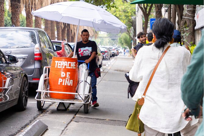 Michelin Taco Bike Tour: Roma Norte & Condesa /All-Inclusive. - Roma Norte and Condesa: the perfect taco-bike pairing