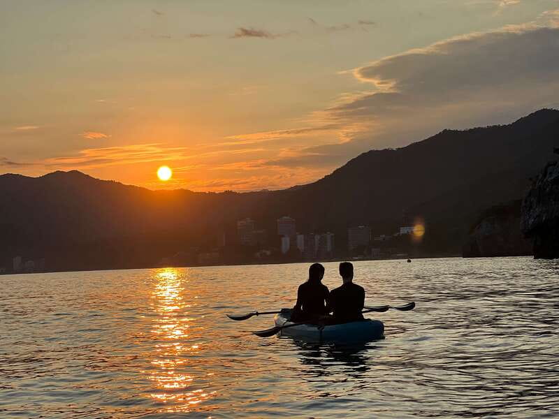 Mismaloya: Los Arcos Bioluminescent Waters Kayak & Cave Tour - Inside the park: caves, grottos, and the guide’s on-water storytelling