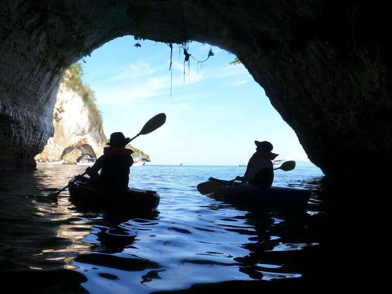 Mismaloya: Los Arcos Bioluminescent Waters Kayak & Cave Tour - Safety on a dark-water kayak route, and how to prepare yourself