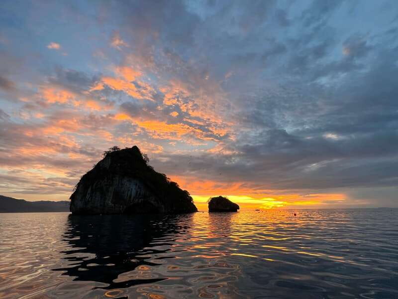 Mismaloya: Los Arcos Bioluminescent Waters Kayak & Cave Tour - Who should book, and who should pass