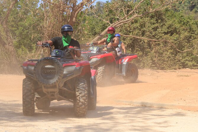 Mountain adventure tour on ATV or RZR in Puerto vallarta. - Stop 3 back near Puerto Vallarta: a distillery learning session
