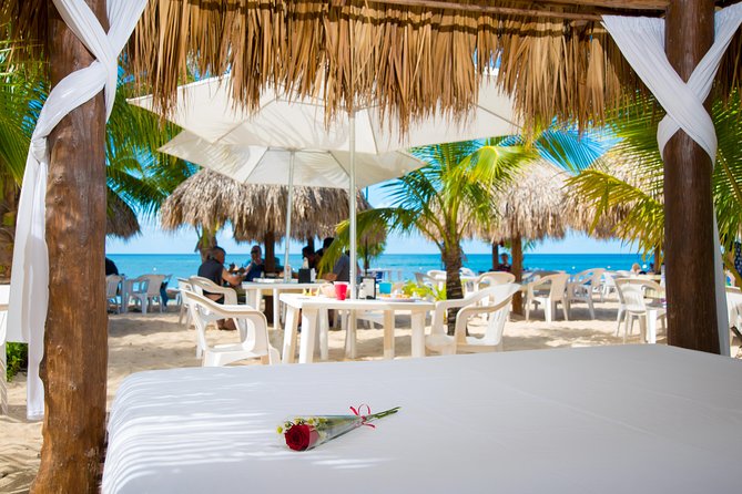 Mr Sanchos Romantic Day Beach Pass for Two - Cabana setup, privacy, and the best way to use your space