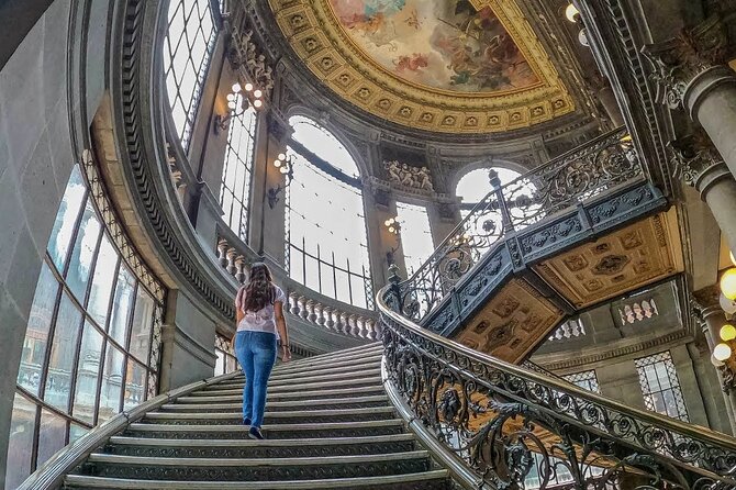Must-see Buildings & Palaces of Mexico City - Palacio de Bellas Artes as your starting point for Mexican art