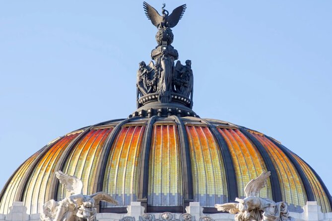 Must-see Buildings & Palaces of Mexico City - The Alameda park pass after your last stop