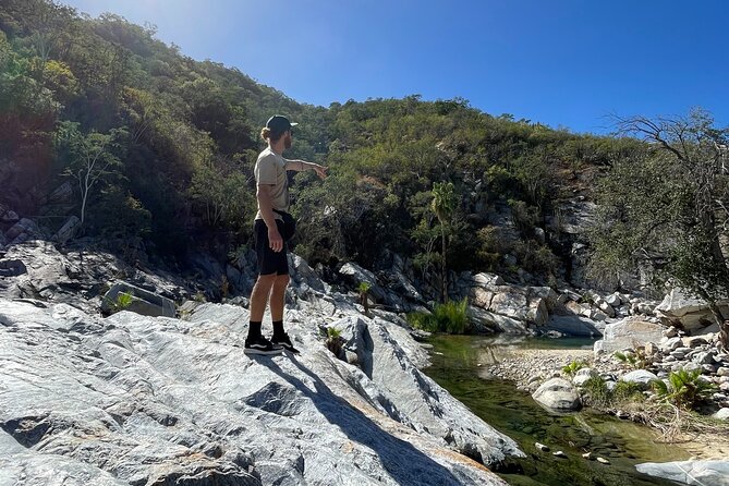 Natural Hot Springs Experience - Your guide experience: Carlos or Max, and the real difference they make