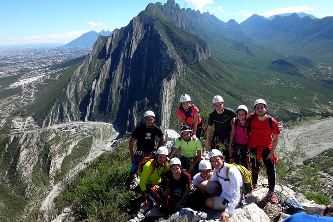 Nido de los Aguiluchos, Monterrey: Hiking + Rock Climbing + 3 Rappels - Safety and guidance: where quality shows up