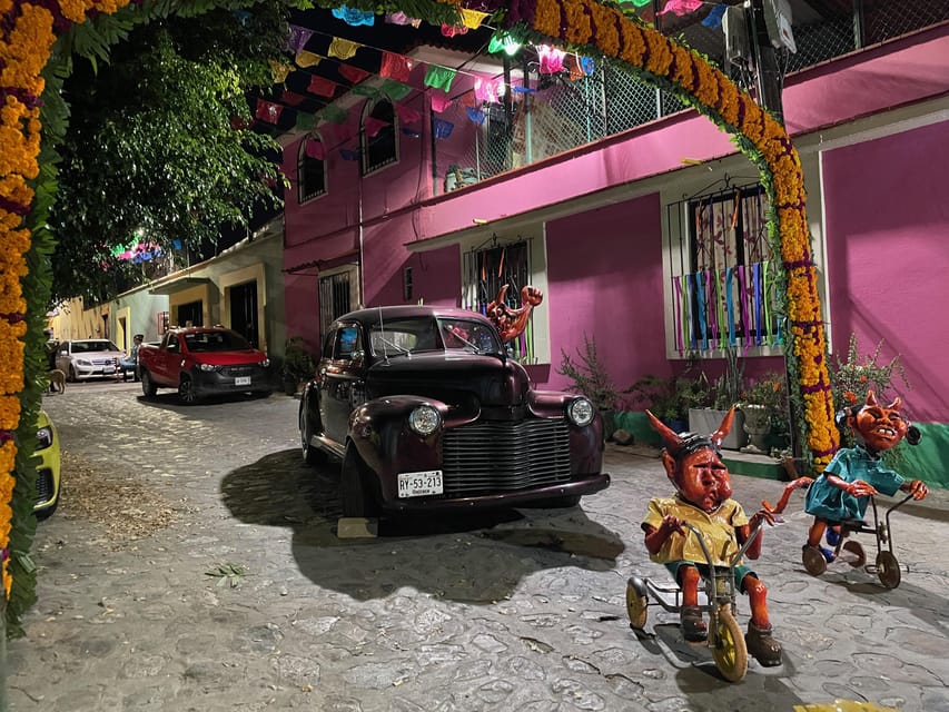 Oaxaca: Day of the Dead Evening Walking Tour with Dinner - Why Dia de Muertos in Oaxaca Is Worth Planning Around