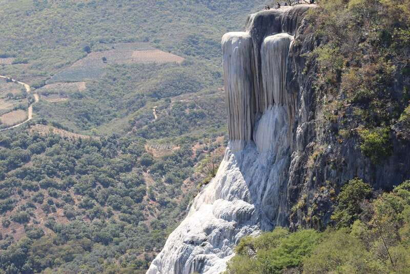 Oaxaca: Full Day Guided Tour on the Hierve el Agua Route - Tree of Tule: the first wow stop in Santa María del Tule
