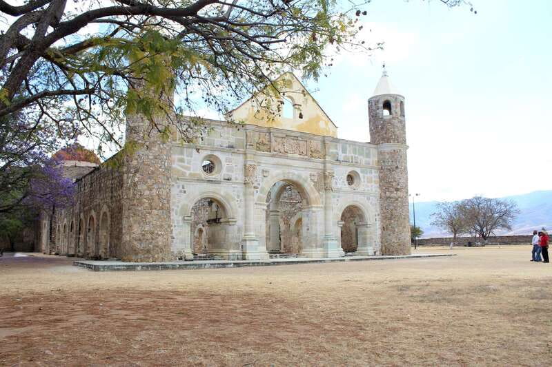 Oaxaca: Monte Alban and the Art of Oaxaca - Cuilapam de Guerrero and the Dominican ex-monastery stop