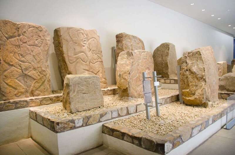 Oaxaca: Monte Alban Guided Archaeological Tour - The museum stop: putting names to what you saw outside