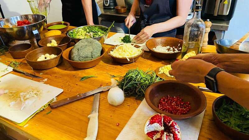 Oaxaca: Oaxacan Mole Workshop with a Traditional Cook - Quick reasons this workshop wins