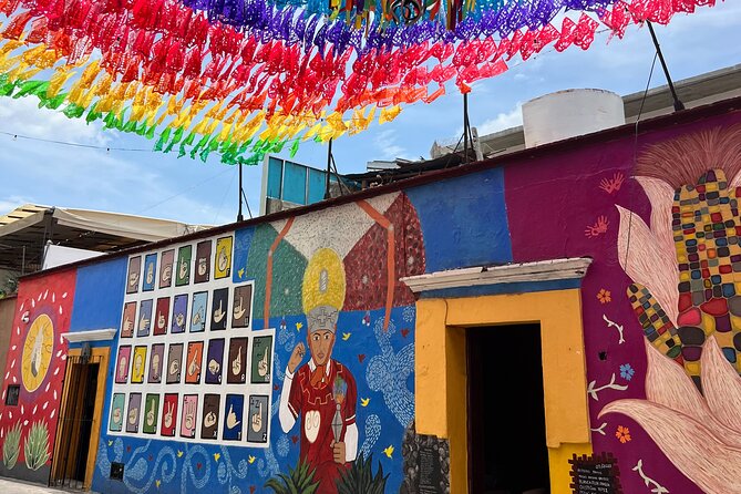 Oaxaca Walking Tour - Walking pace, small group dynamics, and why the guide matters