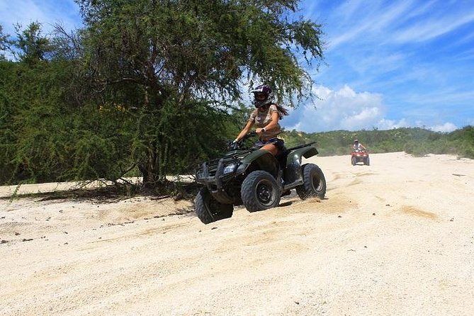 Off Road Runners - Double Rider - Stop 1, Los Cabos: Prairies, Dunes, Streams, and a Surprise Spot