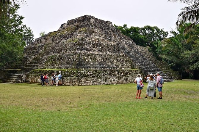 One Day Tour to Chacchoben Mayan City and Bacalar Lagoon with a Certified Guide - Getting to the day: Costa Maya meeting point, timing, and sanity checks