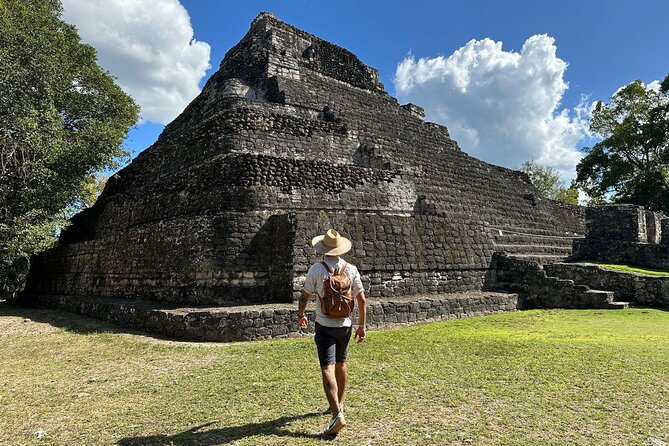 One Day Tour to Chacchoben Mayan City and Bacalar Lagoon with a Certified Guide - The ride there and back: why transit matters more than you think