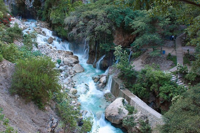 One day tour to the Tolantongo Caves - Pickup in Mexico City: meeting points and what to do first