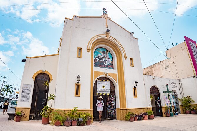 Open Top City Tour & Beach Break - San Miguel from the only open-top bus in town