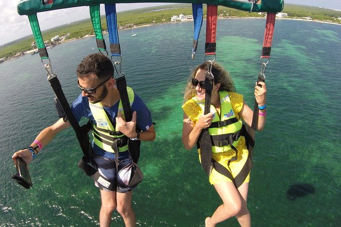 Parasailing Tour - Views Over the Hotel Zone, Nichupté Lagoon, and Isla Mujeres