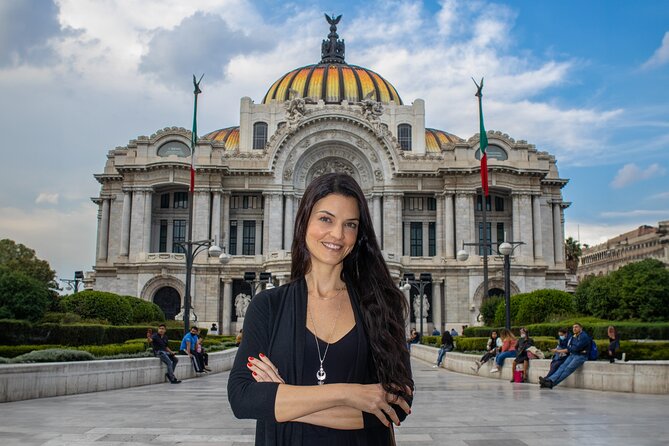 Photoshoot CDMX | Portraits | Mexico City - Mirador Torre Latino for city-view energy