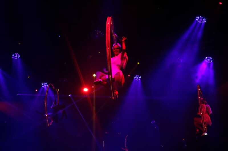 Playa del Carmen: Coco Bongo Nightclub Experience - Getting There Without Pickup, and Why Arrival Time Changes Everything