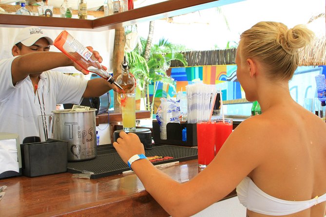 Playa Uvas Open Bar Exclusive Pass - Playa Uvas Beach Club, Convenient to Cozumel’s Ports