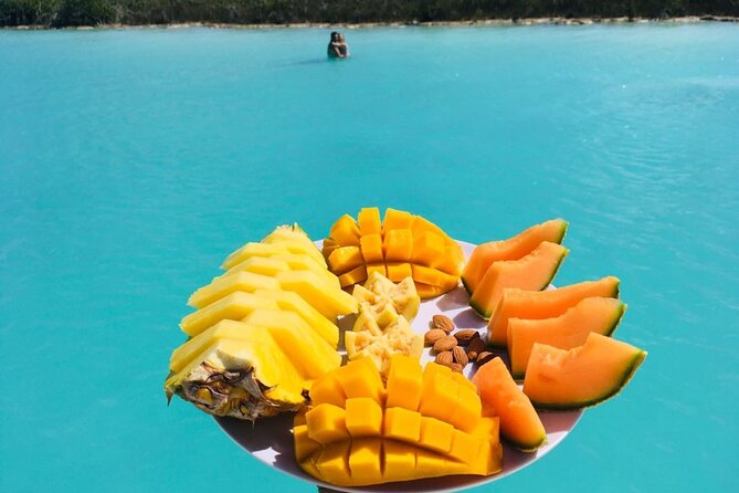 Pontoon Tour - Visit the Pirate Channel, Cenotes and Islands. - Lago Bacalar and the Lagoon of Seven Colors, from the waterline