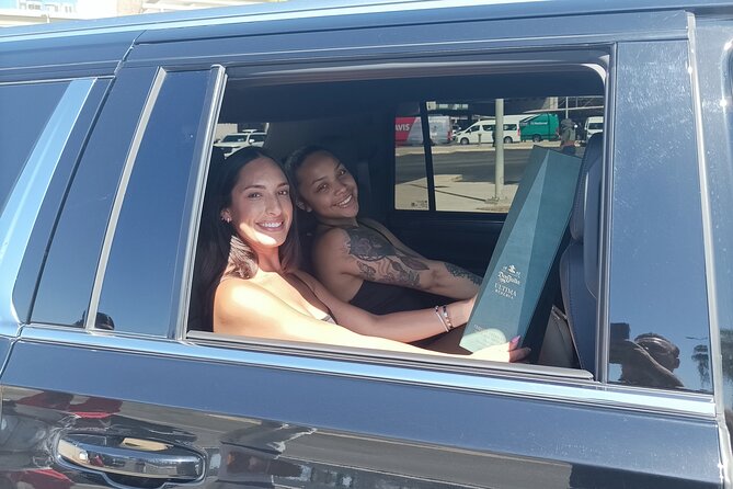 Premier Airport Shuttle Service for Seamless Transport in Cabo - Door-to-Door Private Transport in Cabo San Lucas