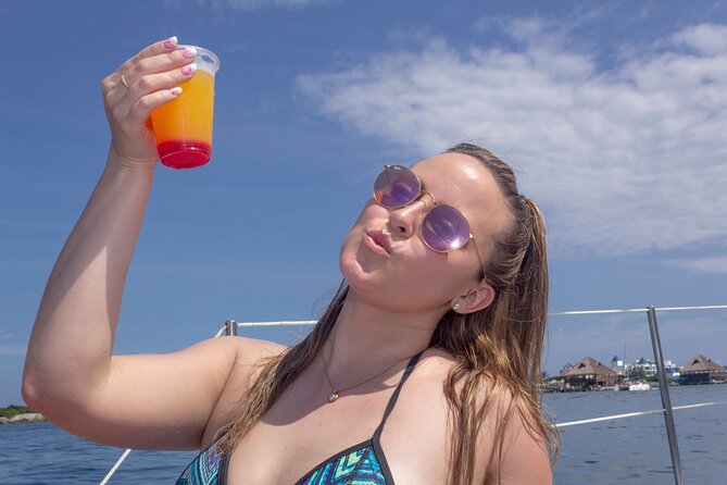 Premium Isla Mujeres Tour by Private Catamaran - Playa Tortugas Return: Open Bar While You Ride the Sea