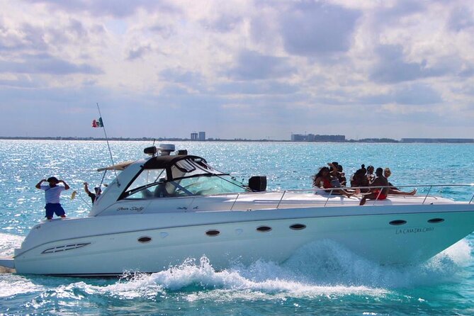 Private 50FT Yacht Rental in Cancún P8 - What’s included, what costs extra, and what to bring