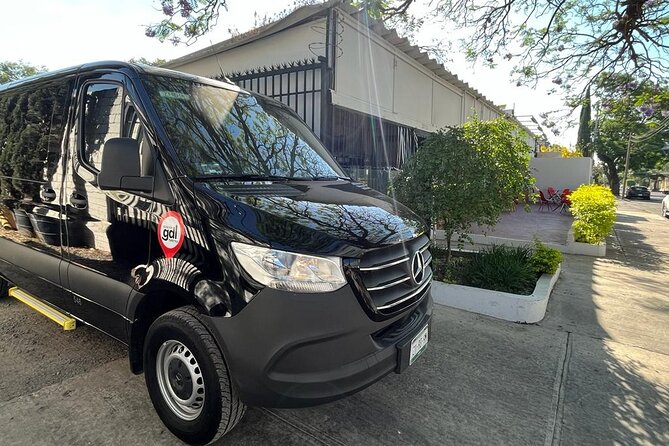 Private Airport Transfer to Guadalajara Hotels Safe & Stress-Free - How long the ride takes, and why it can swing a lot