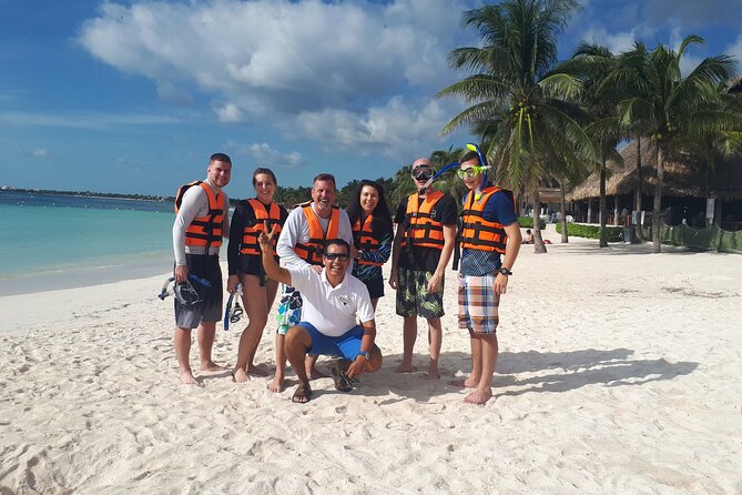 Private Akumal & Cenotes tour - Getting picked up and set up for Akumal snorkeling