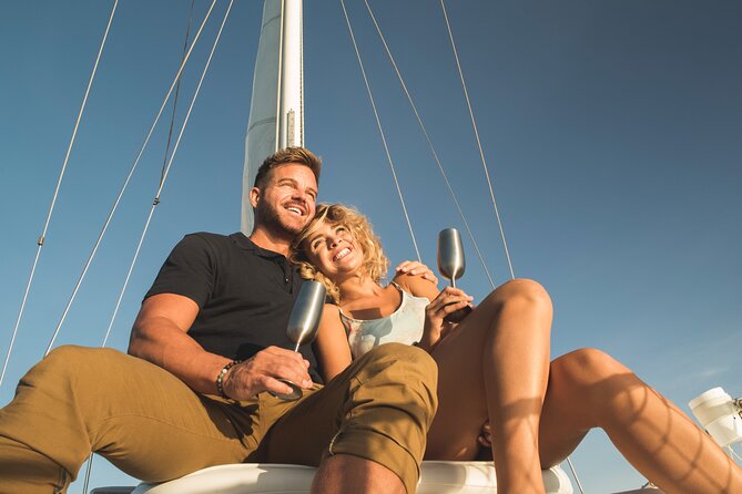 Private Cabo San Lucas Sunset Cruise on 33´ sailboat - Sail or cruise: how the experience changes with your choice