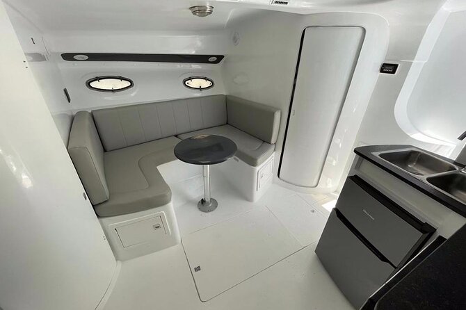 Private Cancun Yacht Tour 42ft up to 8 pax - Included Comforts: Ice, Sodas, Waters, and What That Means for You