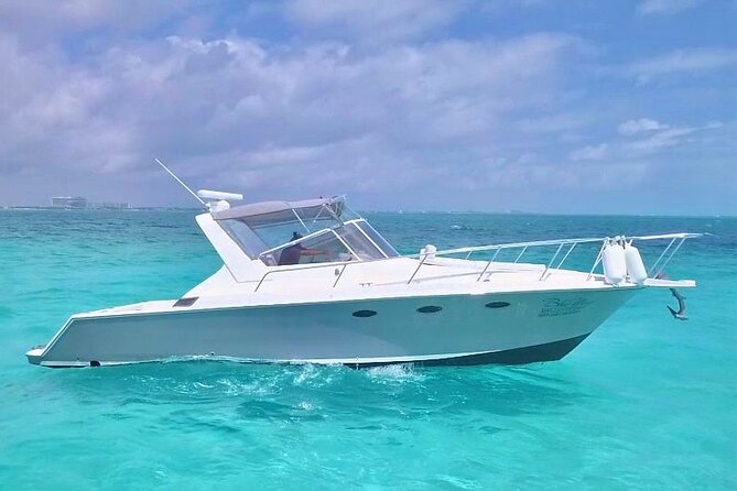 Private Cancun Yacht Tour 42ft up to 8 pax - The Crew Experience: Friendly, Accommodating, and Ready to Respond