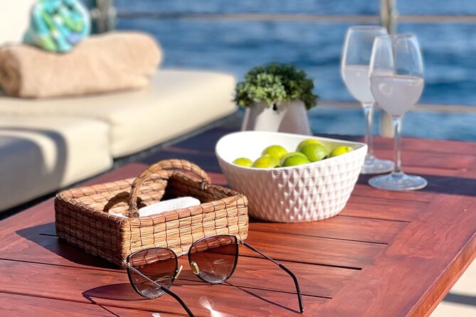 Private Catamaran Escape for 2–6 Guests: Celebrate Your Way - Pelican Rock snorkeling for about 1.5 hours, plus the sea life hunt