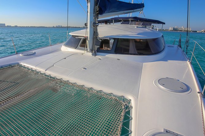 Private Catamaran from Cancun to Isla Mujeres | For up to 30 pepl - Choosing 4 to 7 hours: how timing changes your day