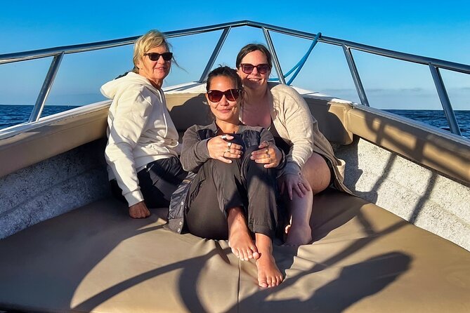 Private Charter: Chica Super Panga 30' - Open bar plus snacks: how the vibe stays easy