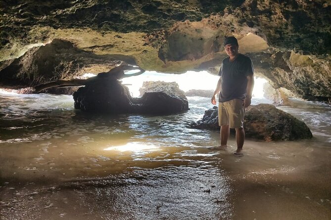 Private Cozumel Cave and Ruin Exploration Tour with Mexican Lunch - El Mirador: Artisan Huts, a Lookout Climb, and Oceanfront Lunch