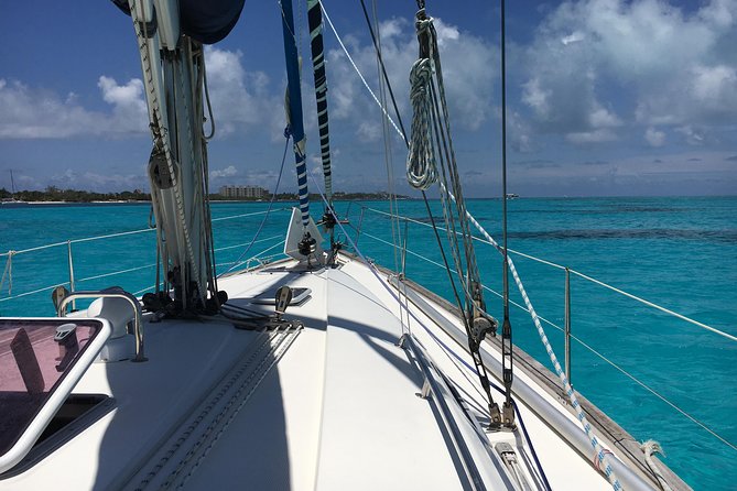 Private Customizable Sailing Tour in Cancun - Snacks, drinks, and the homemade touches that make it feel personal