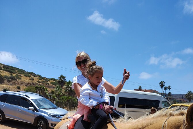 Private excursion to the bufadora and horseback riding on the beach - Meeting at the cruise port: finding your guide fast