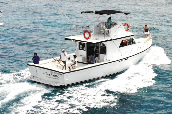Private fishing charter Boat 48ft 12 pax Good Marlin and Sailfish - Crew service, equipment, and the moments that people remember
