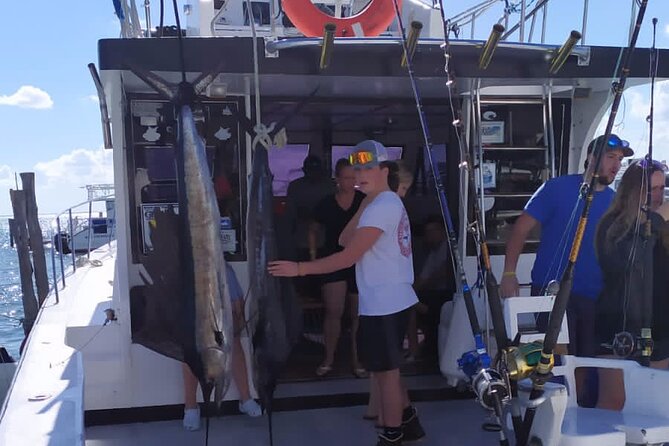 Private fishing charter Boat 48ft 12 pax Good Marlin and Sailfish - Weather and timing: the trip is built around good conditions