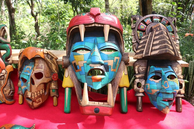 Private Full-Day Guided Chichen Itza Tour with Lunch - Why the private format matters at Chichen Itza