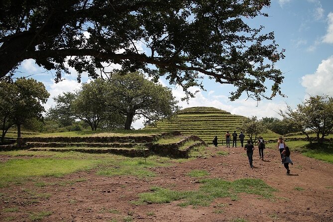 Private Full-Day Tour to Tequila and Guachimontones - Tequila town: two hours that actually let you breathe