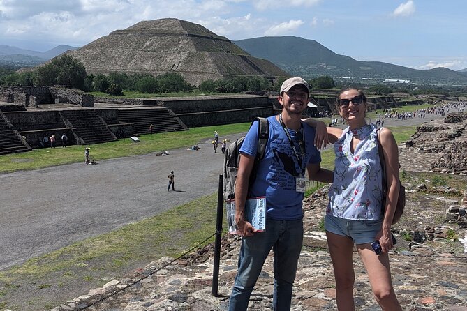 Private full tour to Teotihuacan and Basilica at your own pace - Lunch choices and the Guadalupe timing switch