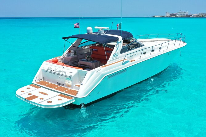 Private Luxury Yacht 55FT Rental in Cancun - Isla Mujeres Playa Norte and Punta Sur, the main event on longer charters