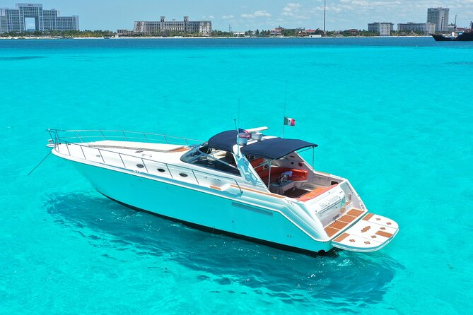 Private Luxury Yacht 55FT Rental in Cancun - How the 1 to 8 hour schedule really changes your day